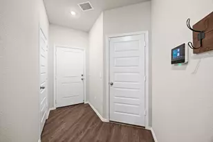 25431 Blue Mistflower Dr, Montgomery, TX 77316 - Photo 5