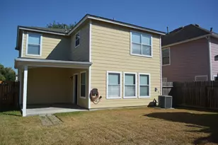 10130 Victoria Chase Ln, Houston, TX 77075 - Photo 9