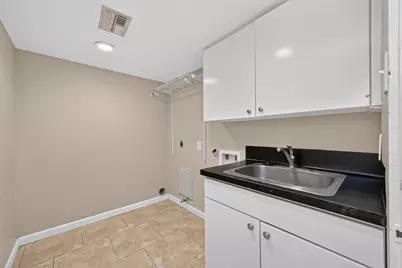 23610 Creekview Drive, Spring, TX 77389 - Photo 17