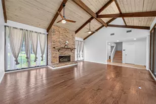 23610 Creekview Dr, Spring, TX 77389 - Photo 7