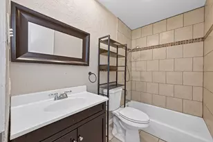 23610 Creekview Dr, Spring, TX 77389 - Photo 15