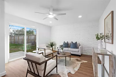 5023 Redstart Street, Houston, TX 77035 - Photo 19