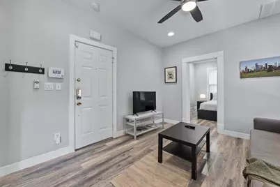 412 Drew Street #2, Houston, TX 77006 - Photo 3