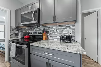 412 Drew Street #2, Houston, TX 77006 - Photo 5