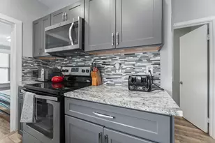 412 Drew St, Houston, TX 77006 - Photo 5