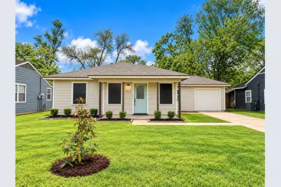 1232 San Felipe Street, Angleton, TX 77515 - Photo 1