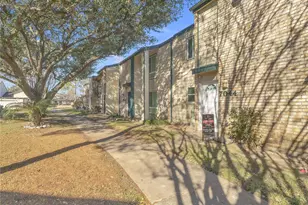 7044 S Dairy Ashford Rd, Houston, TX 77072 - Photo 3