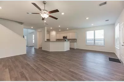 6016 Heritage Creek Lane, Conroe, TX 77304 - Photo 9