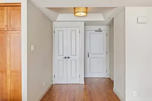 1111 Caroline St, Houston, TX 77010 - Photo 13