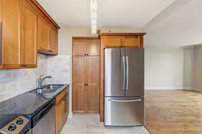 1111 Caroline Street #2611, Houston, TX 77010 - Photo 7
