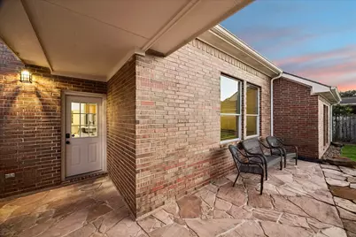 8503 Beacon Bend Lane, Pearland, TX 77584 - Photo 17