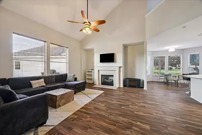 8503 Beacon Bend Lane, Pearland, TX 77584 - Photo 5