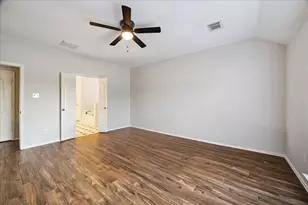 8503 Beacon Bend Ln, Pearland, TX 77584 - Photo 9