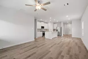 32742 Laureate Dr, Brookshire, TX 77423 - Photo 9
