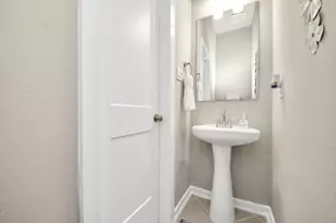 9746 Soto St, Manvel, TX 77578 - Photo 11