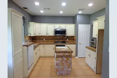 1602 Emerald Lake Court, Houston, TX 77062 - Photo 5