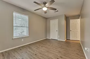 2051 Oak Shores Dr, Kingwood, TX 77339 - Photo 21