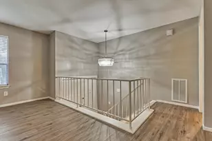 2051 Oak Shores Dr, Kingwood, TX 77339 - Photo 7