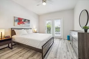 2400 McCue Rd, Houston, TX 77056 - Photo 7