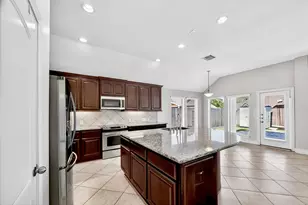 13603 Summer Cloud Ln, Pearland, TX 77584 - Photo 9