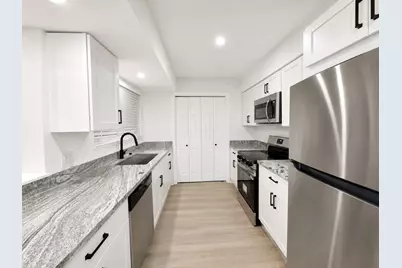 16508 Space Center Boulevard, Houston, TX 77058 - Photo 7
