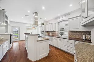 16703 Chestnut Meadow Ct, Sugar Land, TX 77479 - Photo 11