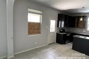 13127 Silverglen Run Trl, Houston, TX 77014 - Photo 9