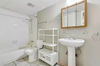 3900 Woodchase Drive #67, Houston, TX 77042 - Photo 9