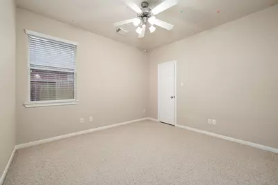 2010 Lincoln Crest Way, Sugar Land, TX 77498 - Photo 31