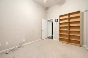 2010 Lincoln Crest Way, Sugar Land, TX 77498 - Photo 37