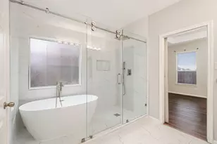 2010 Lincoln Crest Way, Sugar Land, TX 77498 - Photo 29