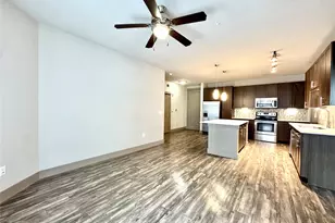 5454 Washington Ave, Houston, TX 77007 - Photo 1