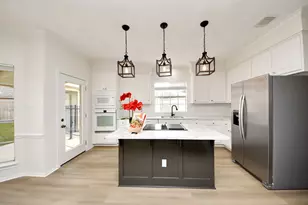 4210 Alcorn Glen Ln, Sugar Land, TX 77479 - Photo 5