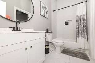 5830 Doolittle Blvd, Houston, TX 77033 - Photo 15