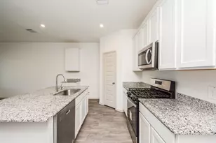 1811 Laguna Wy, Richmond, TX 77469 - Photo 3