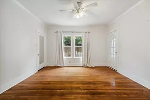2030 Colquitt St, Houston, TX 77098 - Photo 13