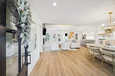 10739 Longmont Drive, Houston, TX 77042 - Photo 3