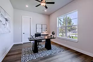 220 Waterstone Dr, Montgomery, TX 77356 - Photo 9
