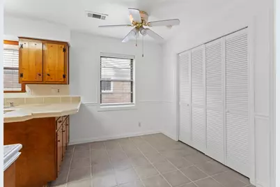 707 Briargrove Drive, Alvin, TX 77511 - Photo 11