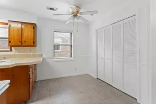 707 Briargrove Dr, Alvin, TX 77511 - Photo 11