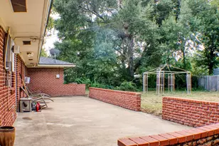 202 Rose Marie Blvd, Hearne, TX 77859 - Photo 17
