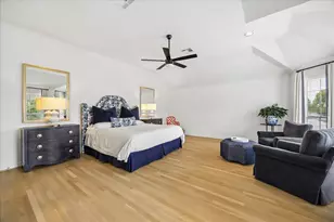 3755 Maroneal St, Houston, TX 77025 - Photo 27