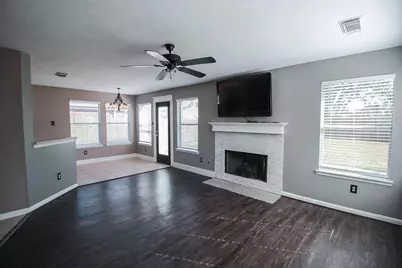 3005 Wood Hollow Drive, League City, TX 77573 - Photo 5