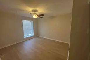 8427 Hearth Dr, Houston, TX 77054 - Photo 7