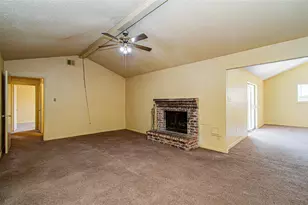 12210 Woodcliff Dr, Houston, TX 77013 - Photo 9