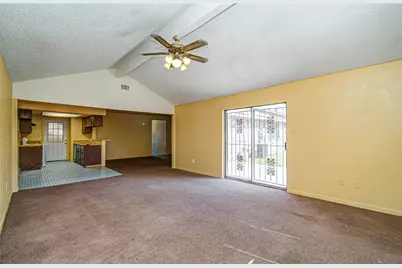 12210 Woodcliff Drive, Houston, TX 77013 - Photo 11