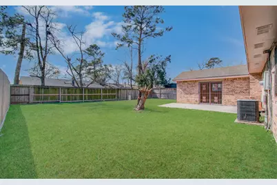 12210 Woodcliff Drive, Houston, TX 77013 - Photo 31