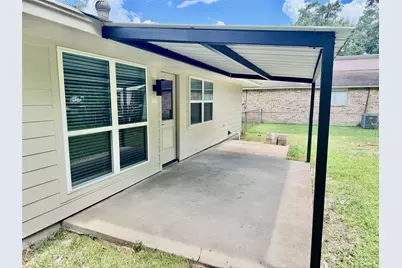 1303 S Franklin Avenue, Cleveland, TX 77327 - Photo 3