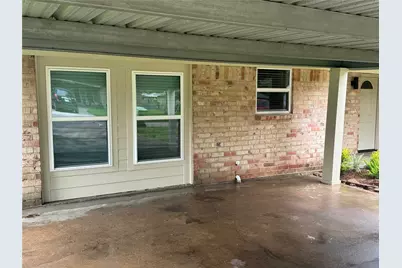 1303 S Franklin Avenue, Cleveland, TX 77327 - Photo 3