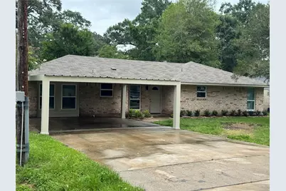 1303 S Franklin Avenue, Cleveland, TX 77327 - Photo 1